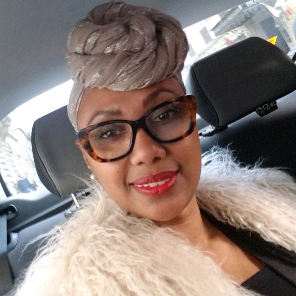 Meet your Posher, Alicia